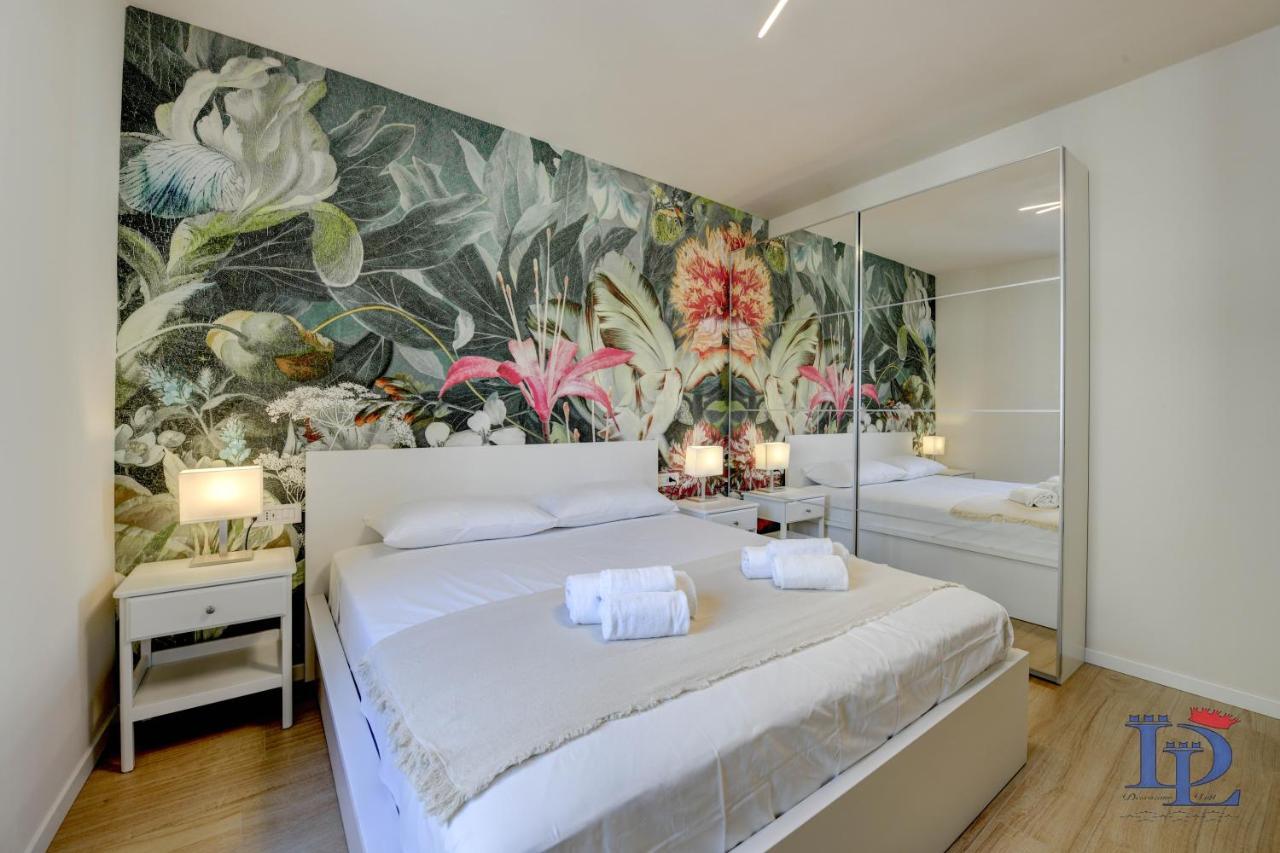 Desenzanoloft Official Partner Marriott Homes & Villas - Apa Dom Downtown Family Apartment デセンツァーノ・デル・ガルダ エクステリア 写真