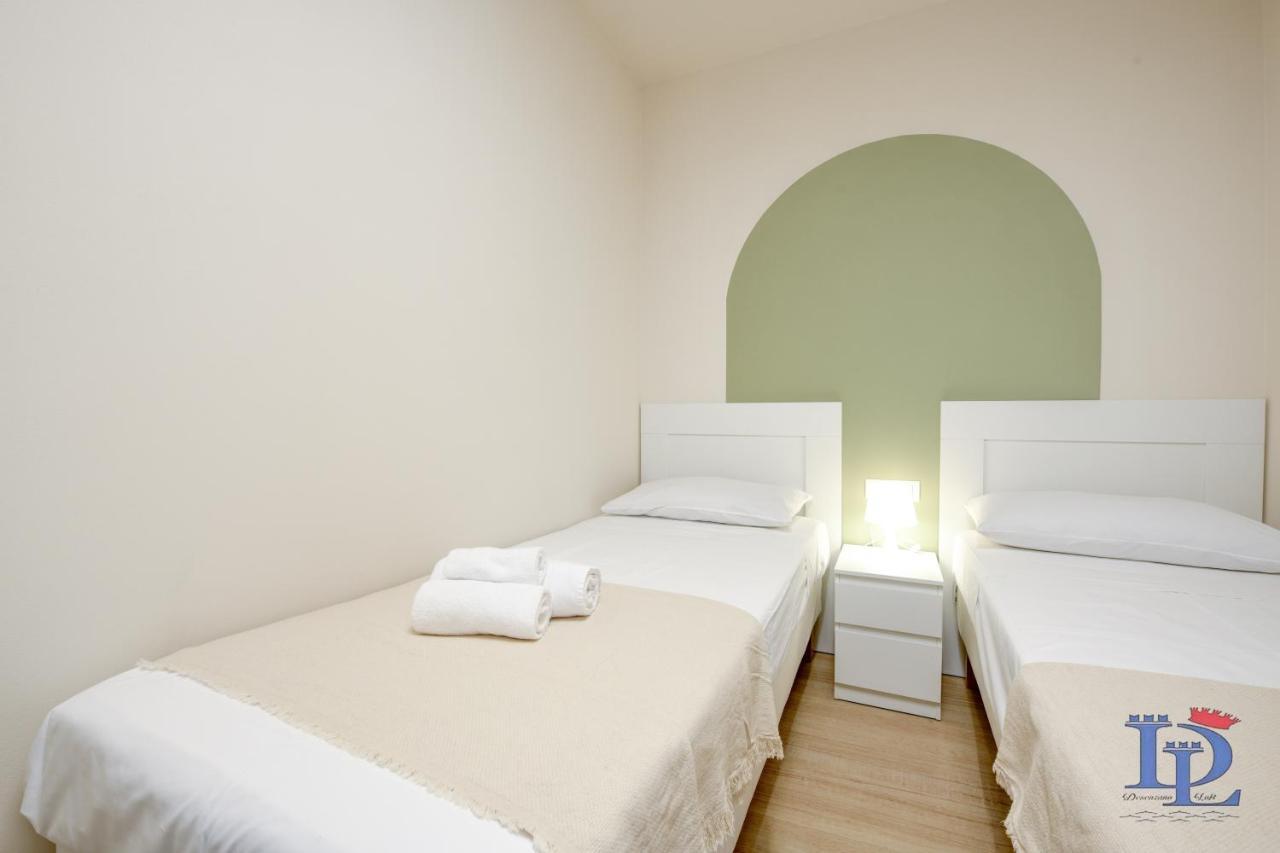 Desenzanoloft Official Partner Marriott Homes & Villas - Apa Dom Downtown Family Apartment デセンツァーノ・デル・ガルダ エクステリア 写真