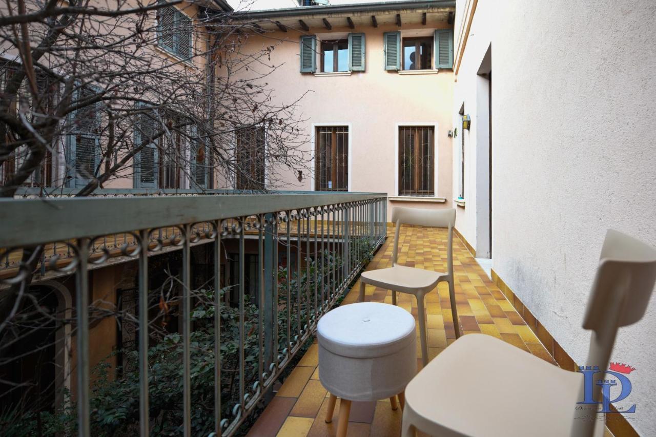 Desenzanoloft Official Partner Marriott Homes & Villas - Apa Dom Downtown Family Apartment デセンツァーノ・デル・ガルダ エクステリア 写真